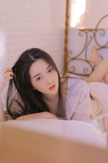 夜空黑幕的另一端