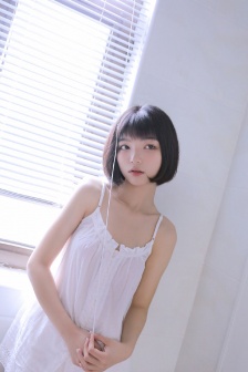 因为太宠妹妹就陪她一起玩游戏了