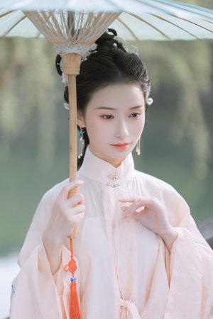 我唐僧充钱就能变强